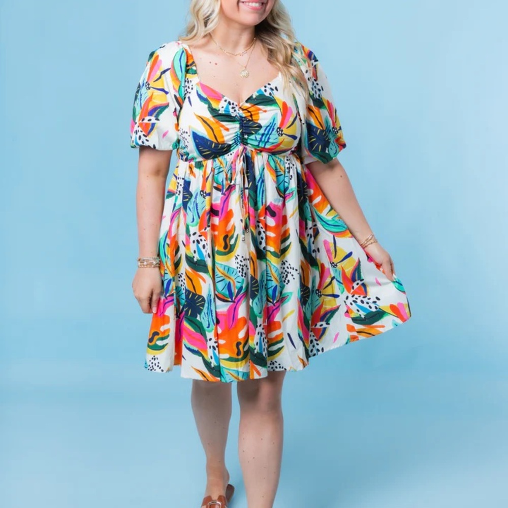Entro NWT Island Refresh Mini Dress Tropical Floral Colorful Vacation Medium